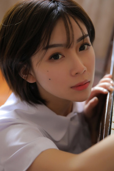 三月女郎